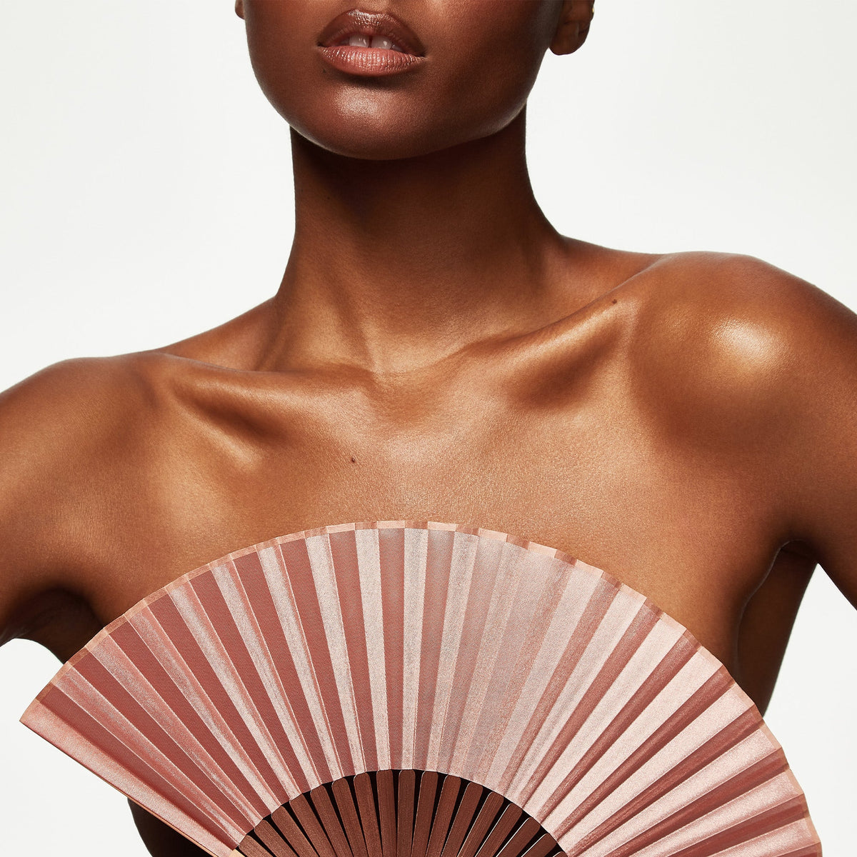 Major Glow™ Setting Fan