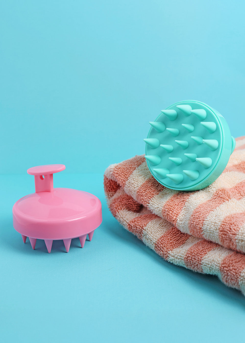 AOA Scalp Massager Brush
