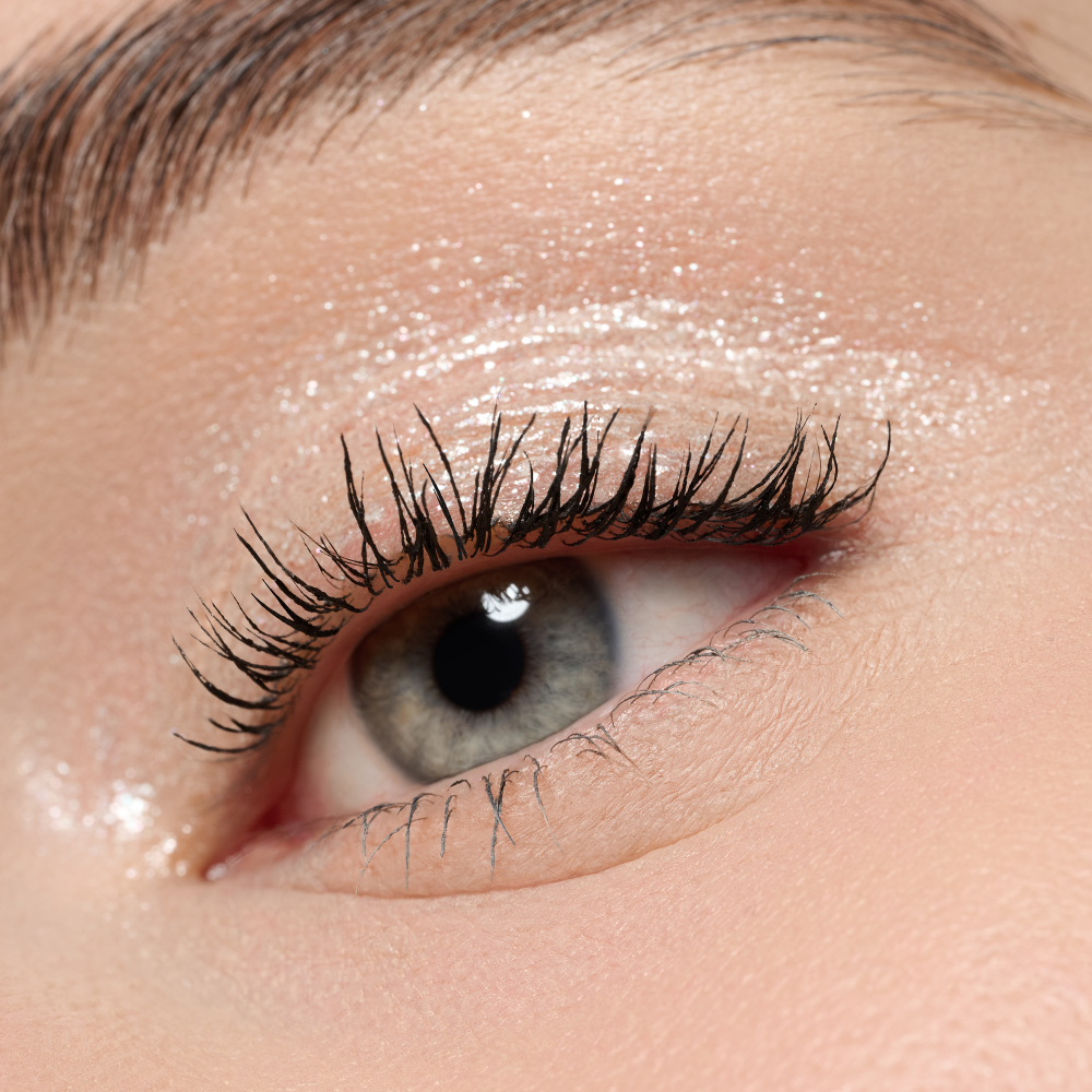 mono eyeshadow glitter