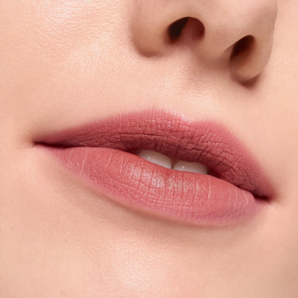 BLUR soufflé matte lip cream