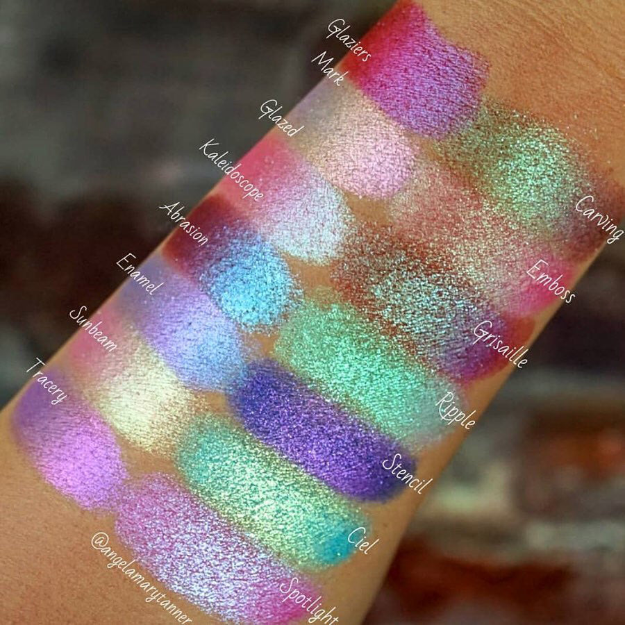 Grisaille | Glitter Multichrome Eyeshadow
