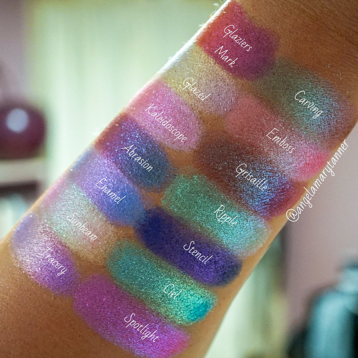 Grisaille | Glitter Multichrome Eyeshadow