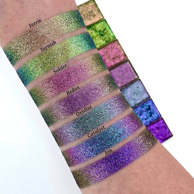Solder | Dimensional Multichrome Eyeshadow