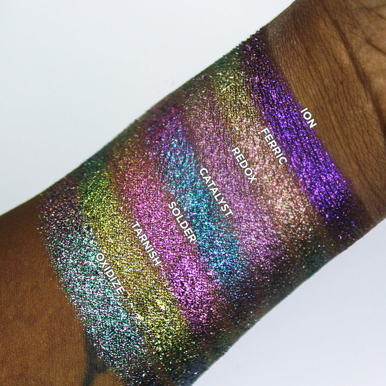 Ferric | Dimensional Multichrome Eyeshadow