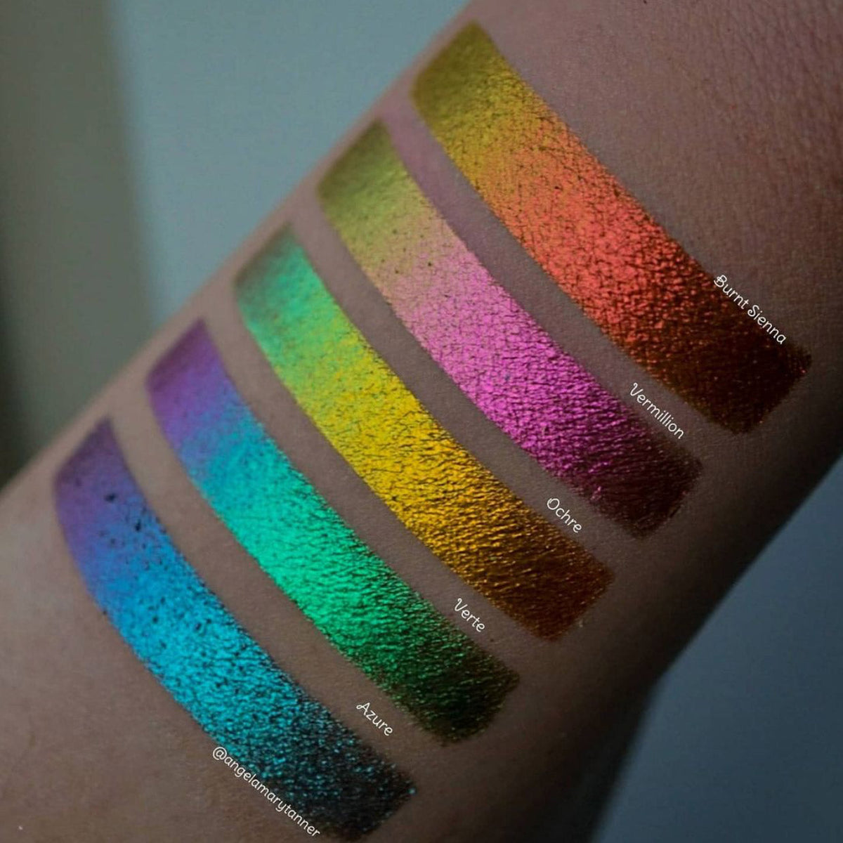 Vermilion | Deep Iridescent Multichrome Eyeshadow