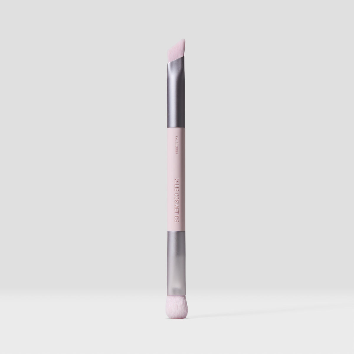 Precise Sculpting Complexion Brush 05