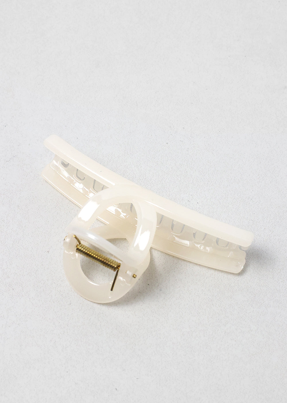 Looped Up Hair Claw Clip
