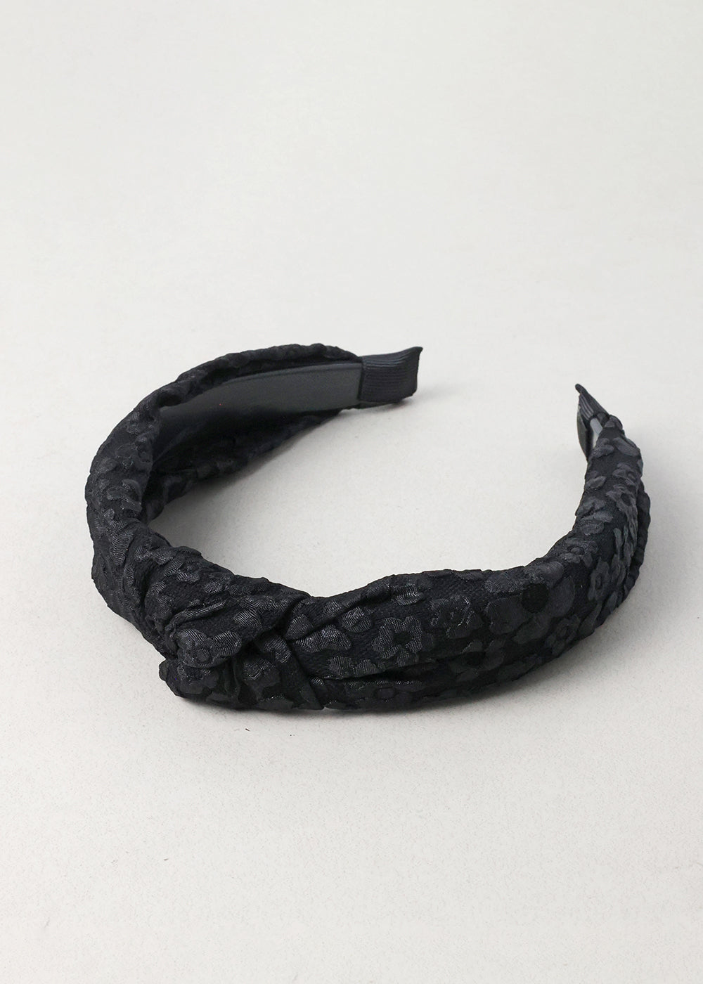 Soft Bloom Knotted Headband
