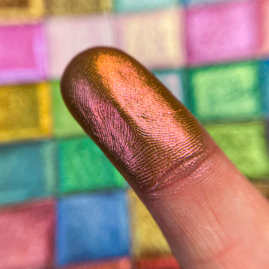 Saffron | Deep Iridescent Multichrome Eyeshadow
