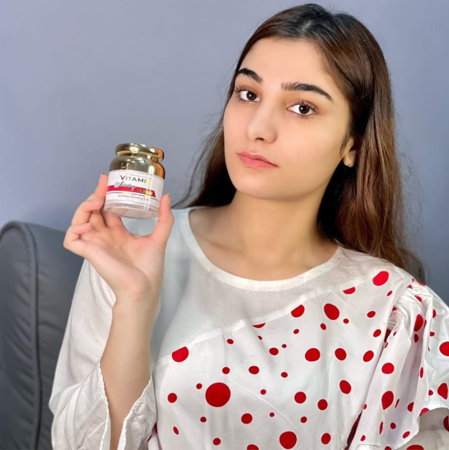 Vitamin Whitening Cream (+ Free Soap)