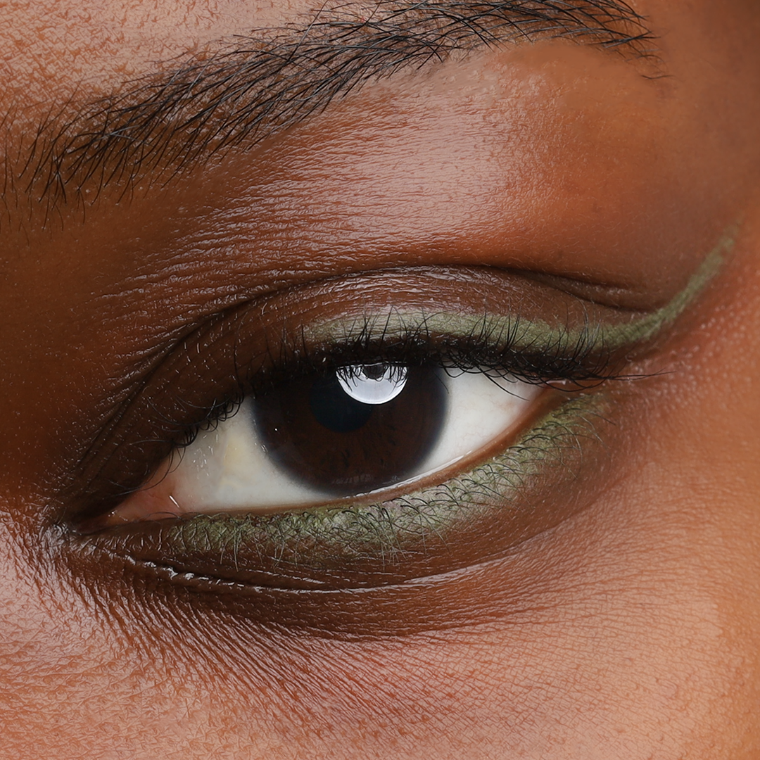 105 - Kajal / Eyeliner Olive